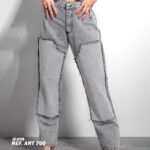 Art. 700 (Jeans con parche)